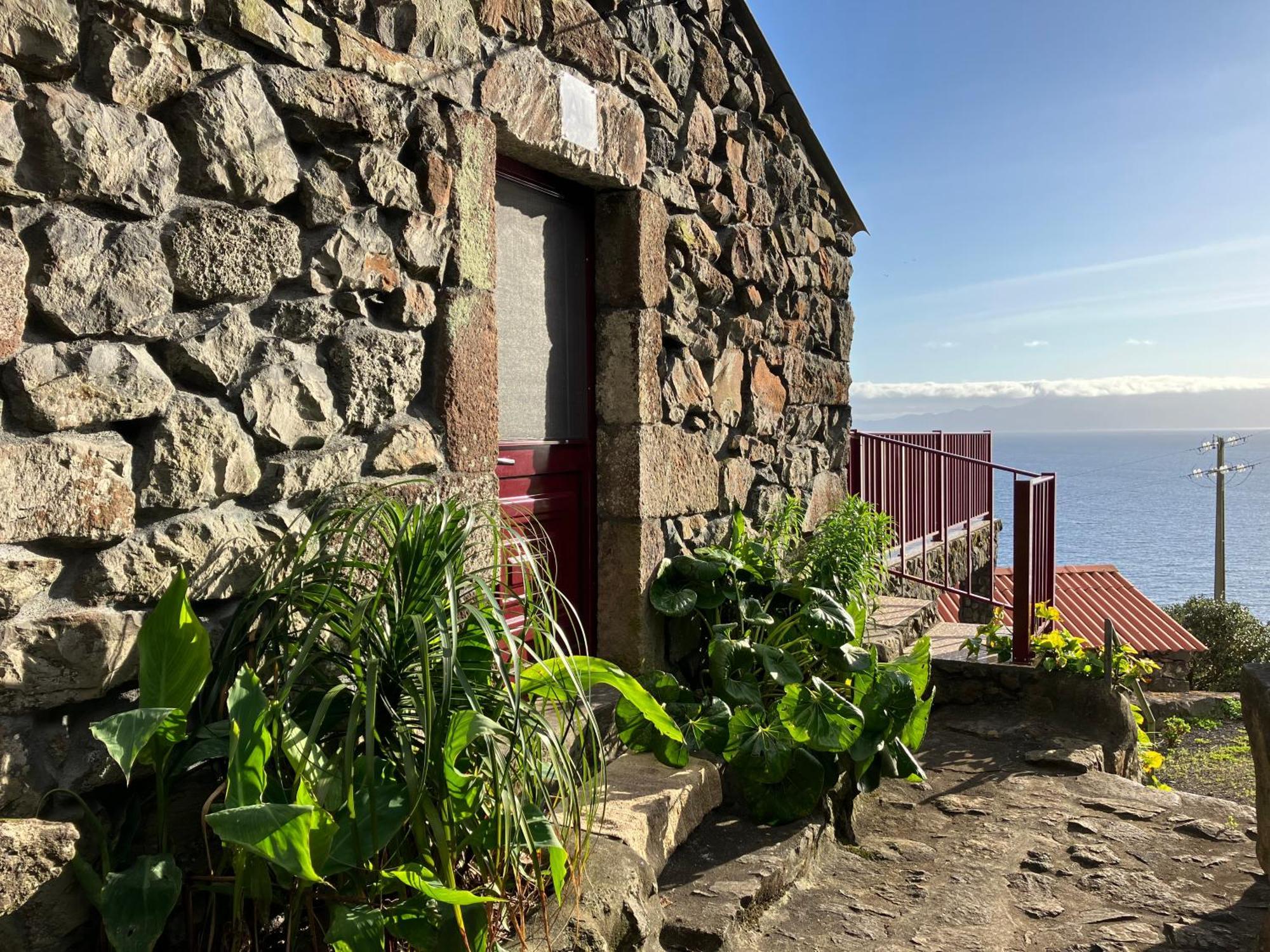 Vistalinda Cabins Calheta  Экстерьер фото